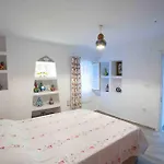 Σπίτι διακοπών Butik Mor Salkim Evleri