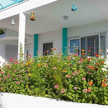 Butik Mor Salkim Evleri