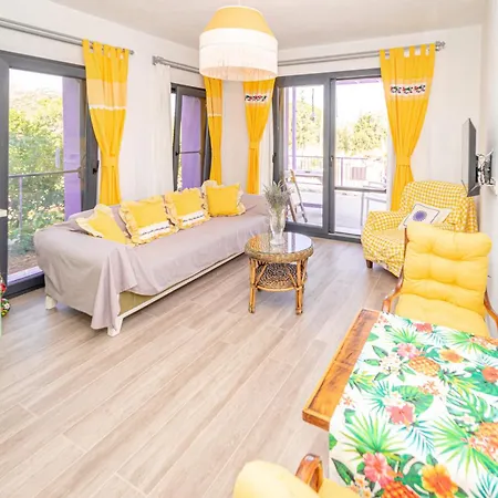 Butik Mor Salkim Evleri * Datça