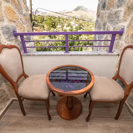 Dom wakacyjny Butik Mor Salkim Evleri Datça